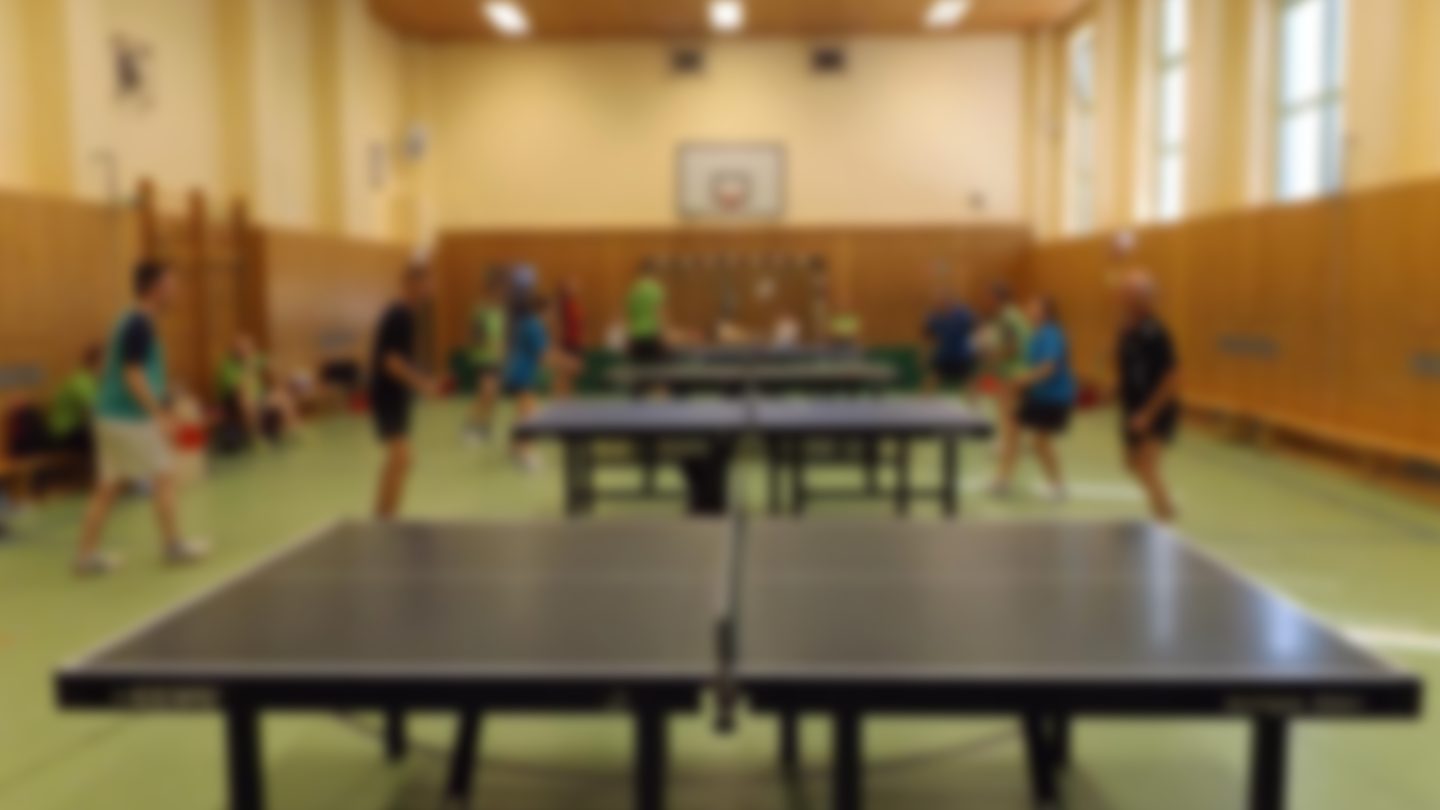 Spielbetrieb in der Sporthalle des Gymnasiums Wandlitz.